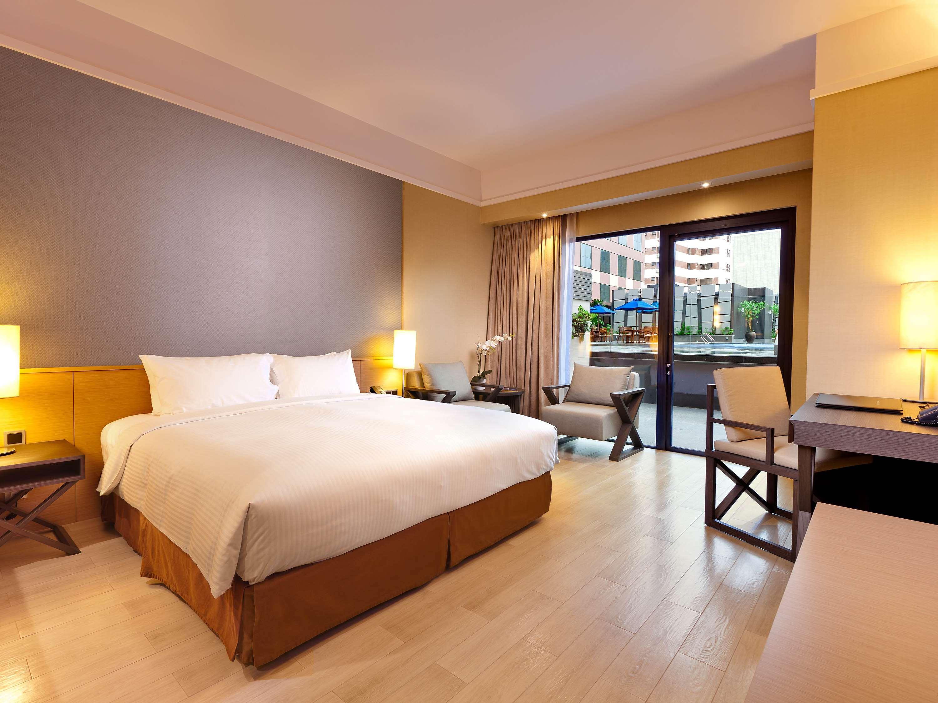 Grand Mercure Singapore Roxy Extérieur photo